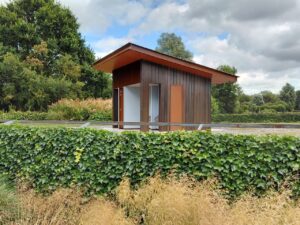 nieuw toiletgebouw uit Haarlemmermeerse Bos